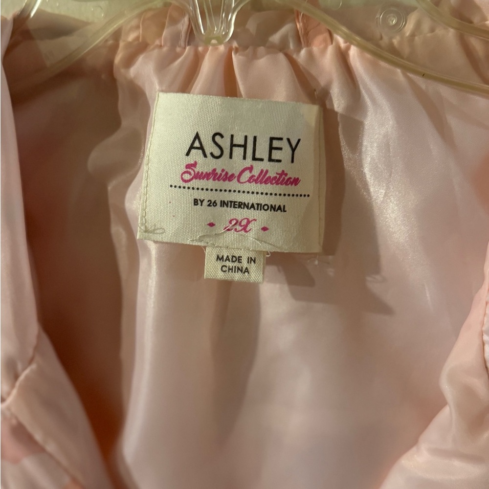 Ladies Jacket - Picture 3 of 5